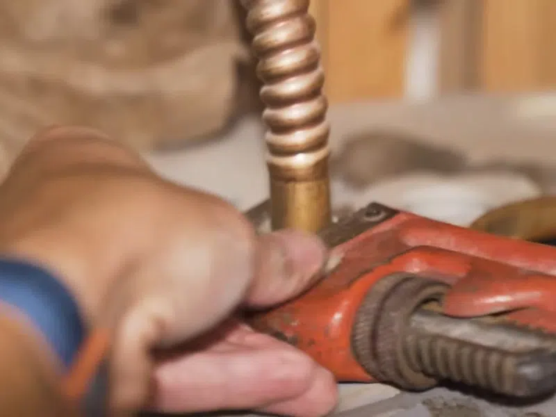 Tank water heater connections, valve fittings, and service components for 24/7 Emergency Plumber in Goodyear showing tank water heater connections valve fittings components emergency body